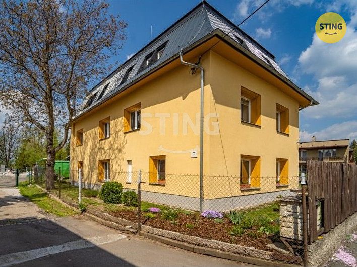 Pronájem bytu 1+1 61 m² – fotografie 3