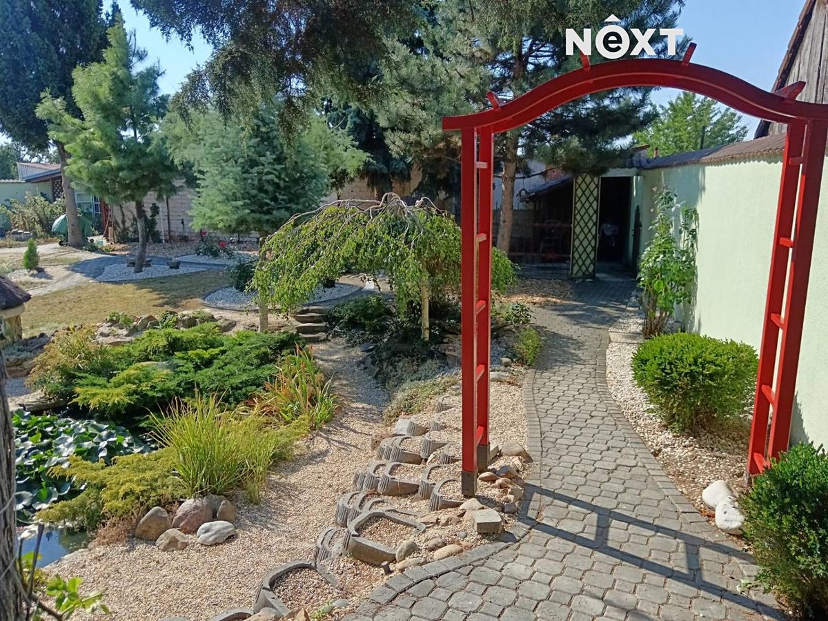 Prodej rodinného domu 200 m², pozemek 503 m² – fotografie 5