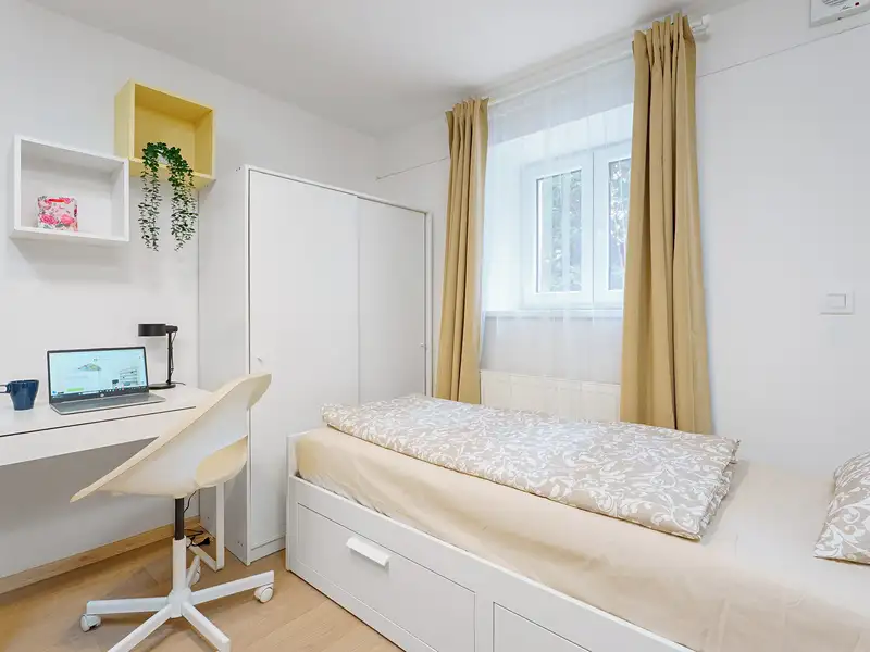 Prodej bytu 1+kk 15 m², Praha – náhled fotky 3