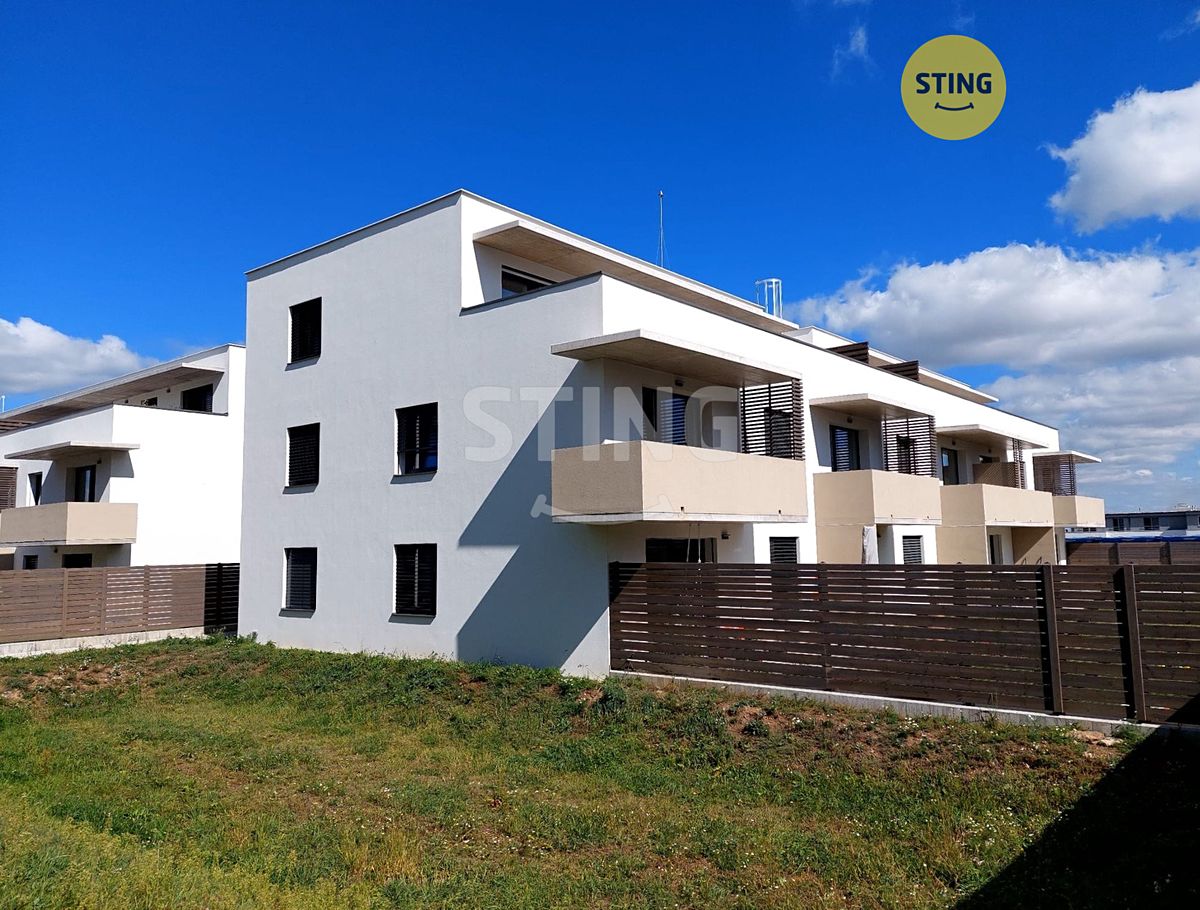 Pronájem bytu 2+kk 65 m²