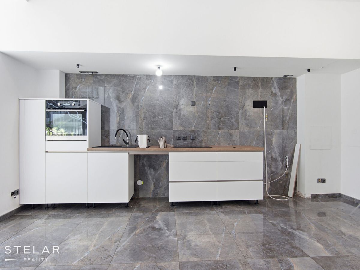 Pronájem kanceláře 538 m² – fotografie 5