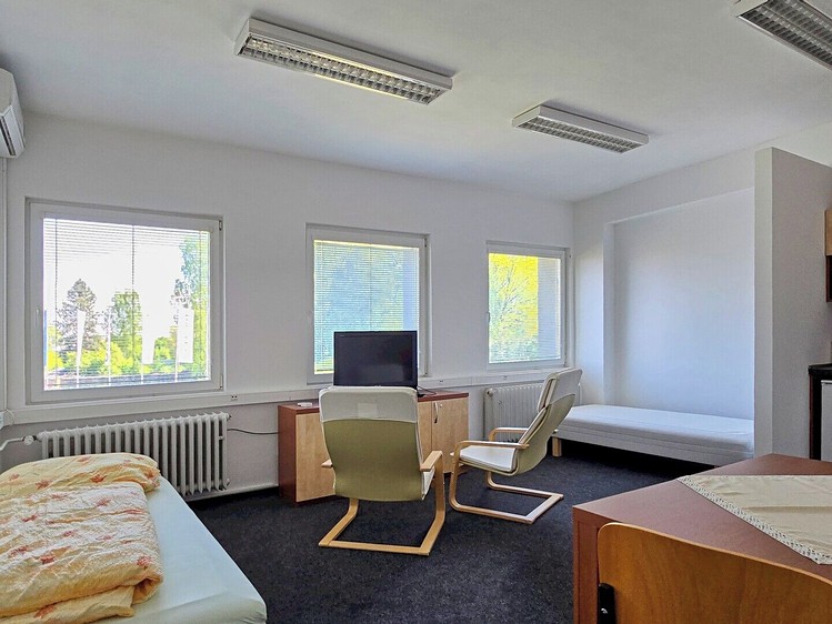Pronájem komerčního prostoru, 156 m² (5 z 18)