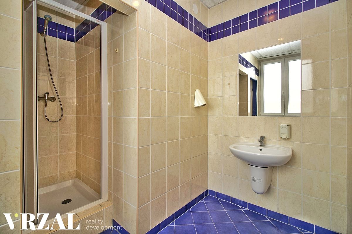 Pronájem ordinace 63 m² – fotografie 3