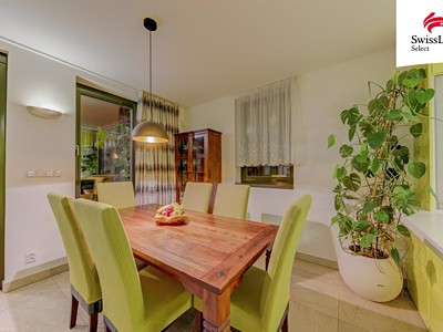 Комерційне приміщення на продаж, 298 м² (2 з 24)