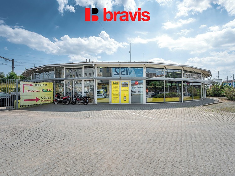 Prodej komerčního prostoru, 600 m² (1 z 25)