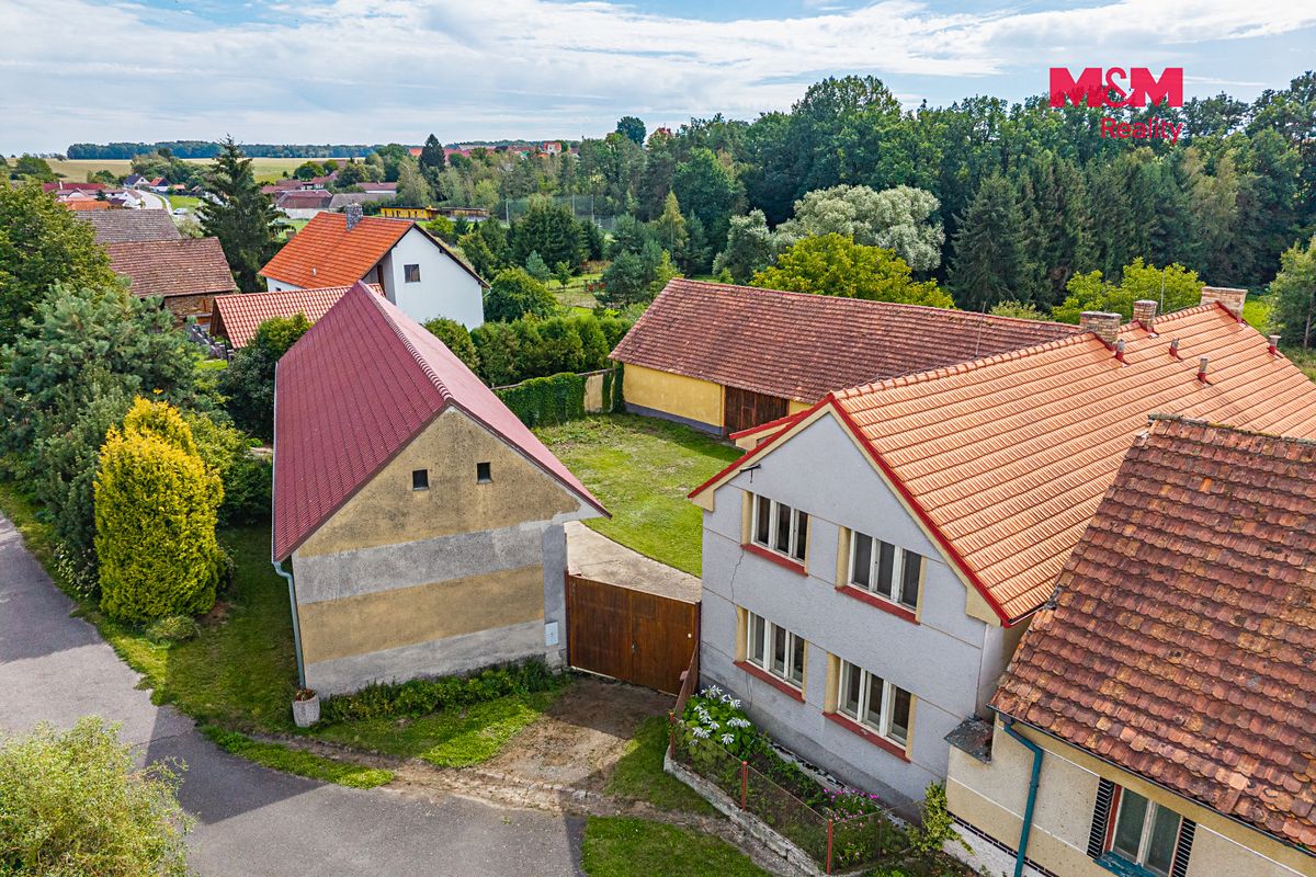Prodej rodinného domu 236 m², pozemek 3986 m² – fotografie 5