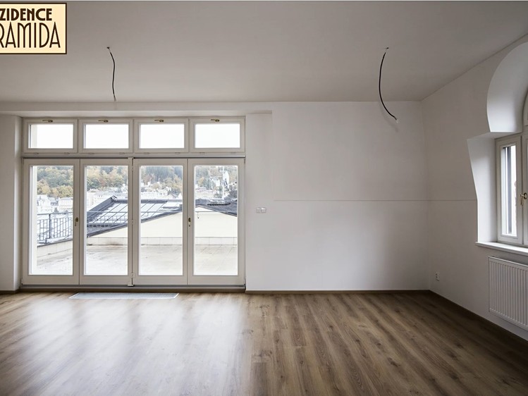 Квартира 4+kk на продаж, 110 м² (11 з 34)