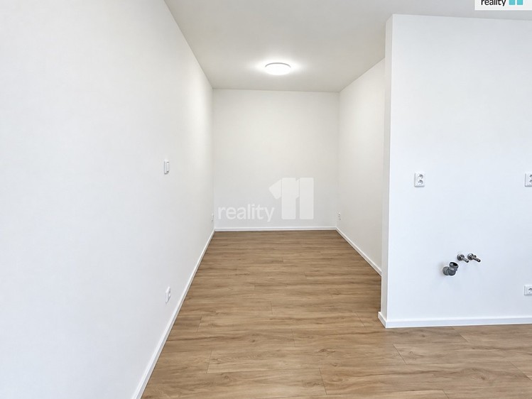 Квартира 1+kk на продаж, 24 м² (7 з 17)