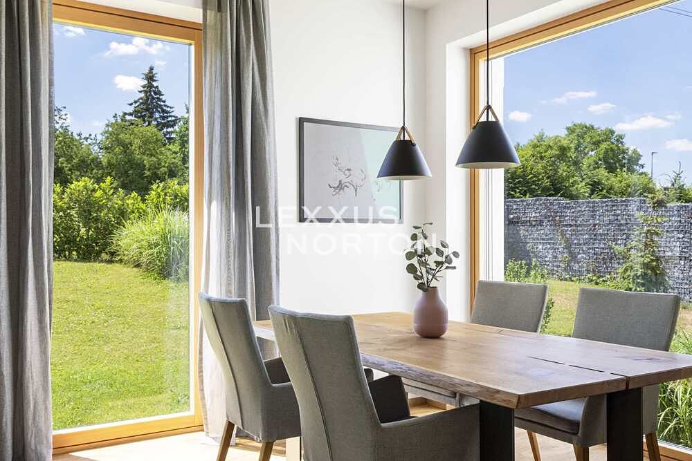 Prodej rodinného domu 267 m², pozemek 959 m² – fotografie 5
