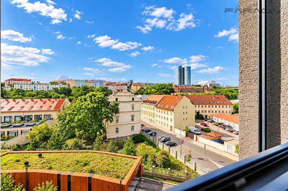 Pronájem bytu 2+kk 60 m² – fotografie 3
