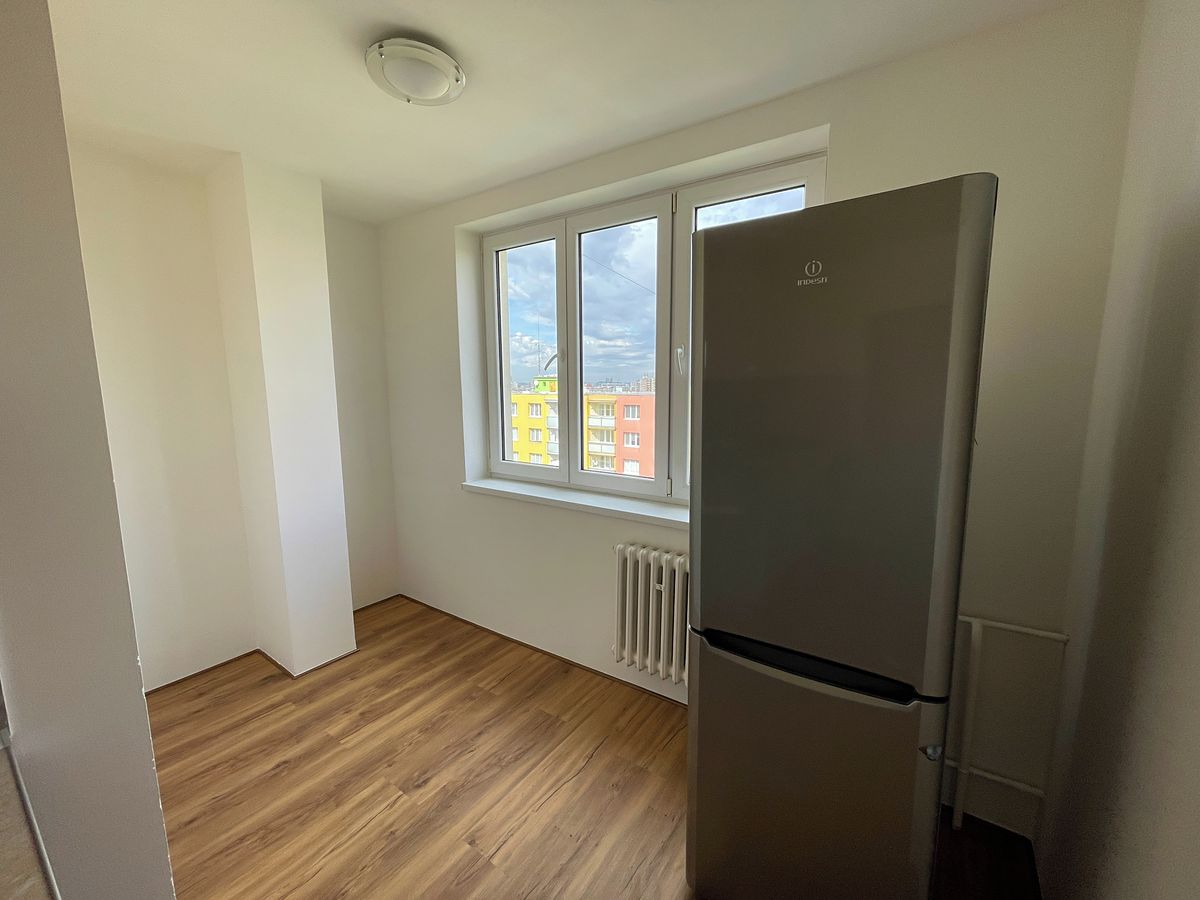 Pronájem bytu 3+1 67 m² – fotografie 5