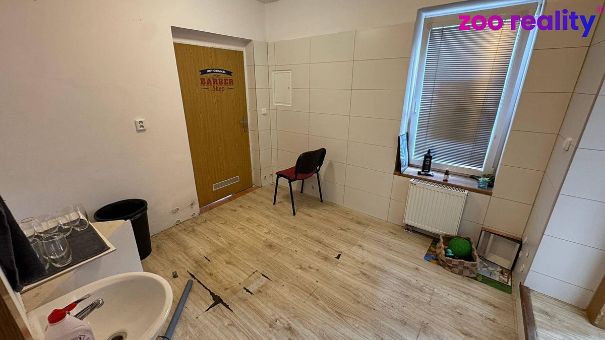Pronájem obchodního prostoru 50 m² – fotografie 5