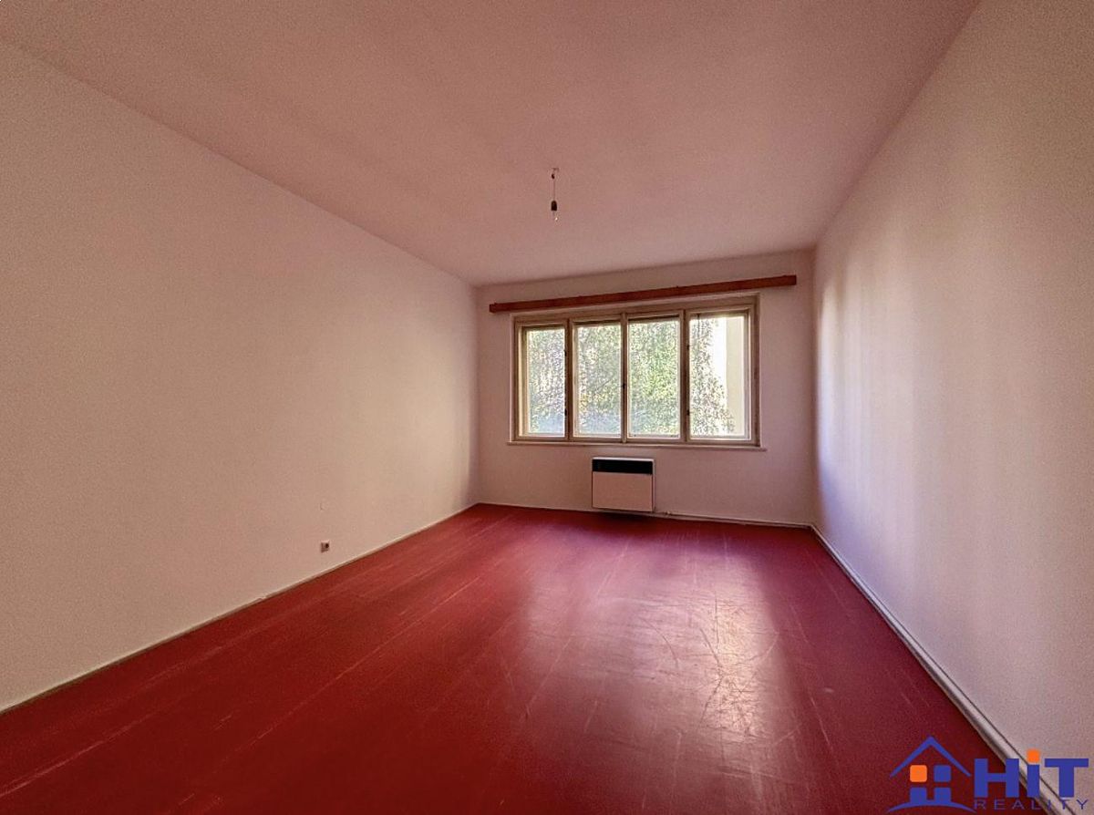 Pronájem bytu 3+kk 56 m² – fotografie 2