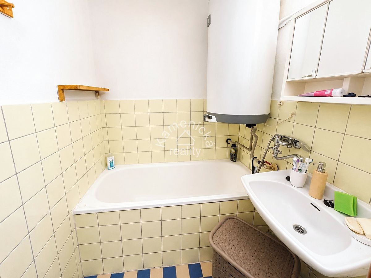 Pronájem bytu 3+1 72 m² – fotografie 3