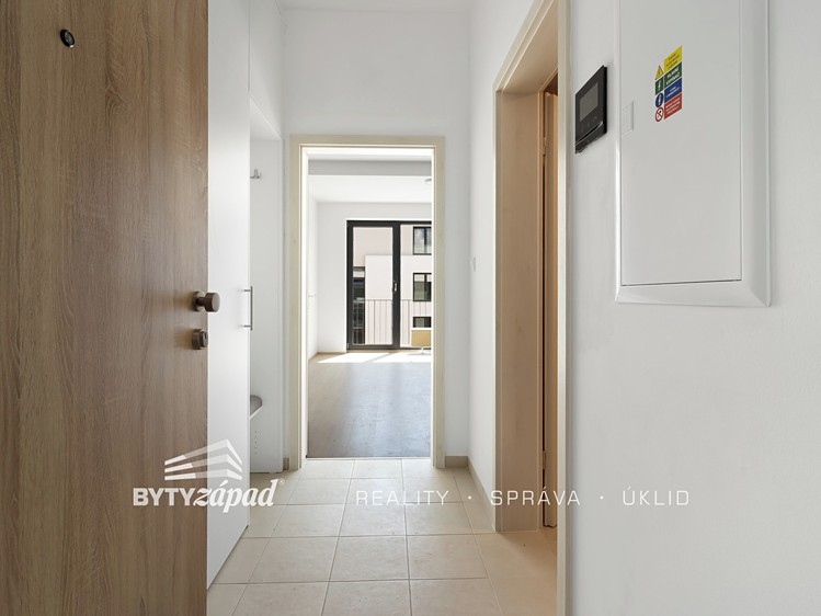 Wohnung 1+kk zur Miete, 36 m² (4 von 10)