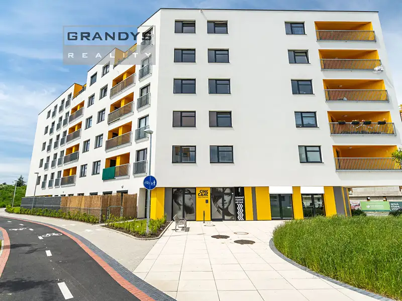 Prodej garážového stání 15 m², Praha – náhled fotky 3
