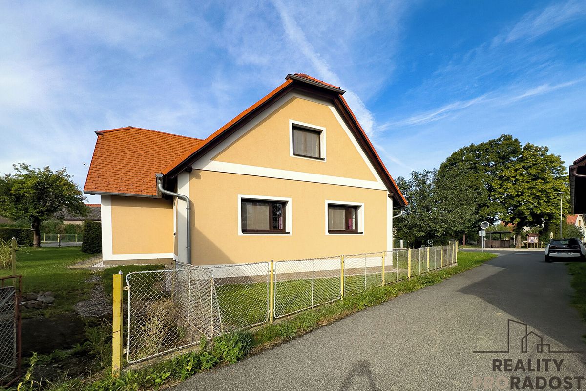 Prodej chalupy 151 m², pozemek 695 m²