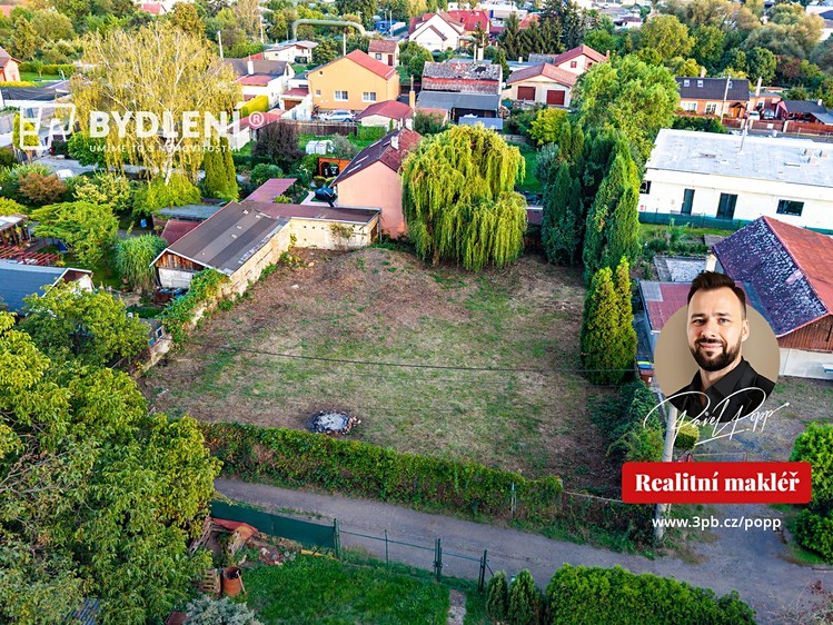 Prodej pozemku, 738 m² (1 z 18)