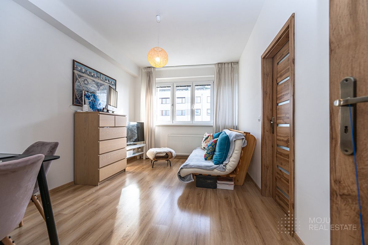 Pronájem bytu 2+1 47 m² – fotografie 3