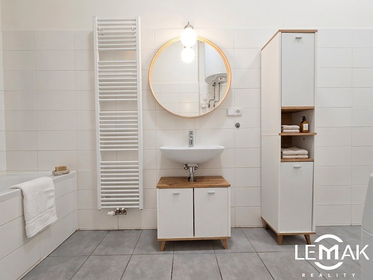 Pronájem bytu 2+kk 66 m² – fotografie 5