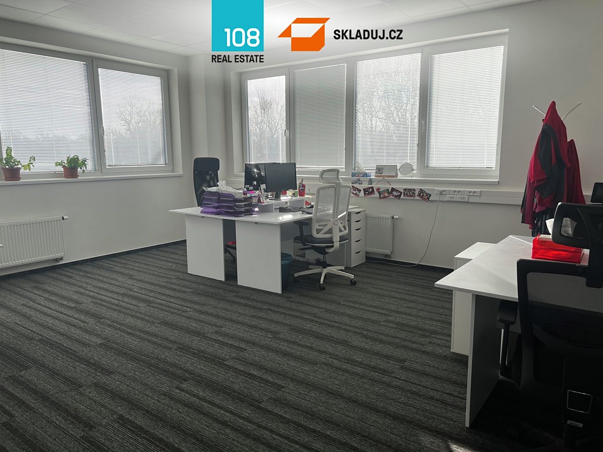 Pronájem skladového prostoru 5155 m² – fotografie 3