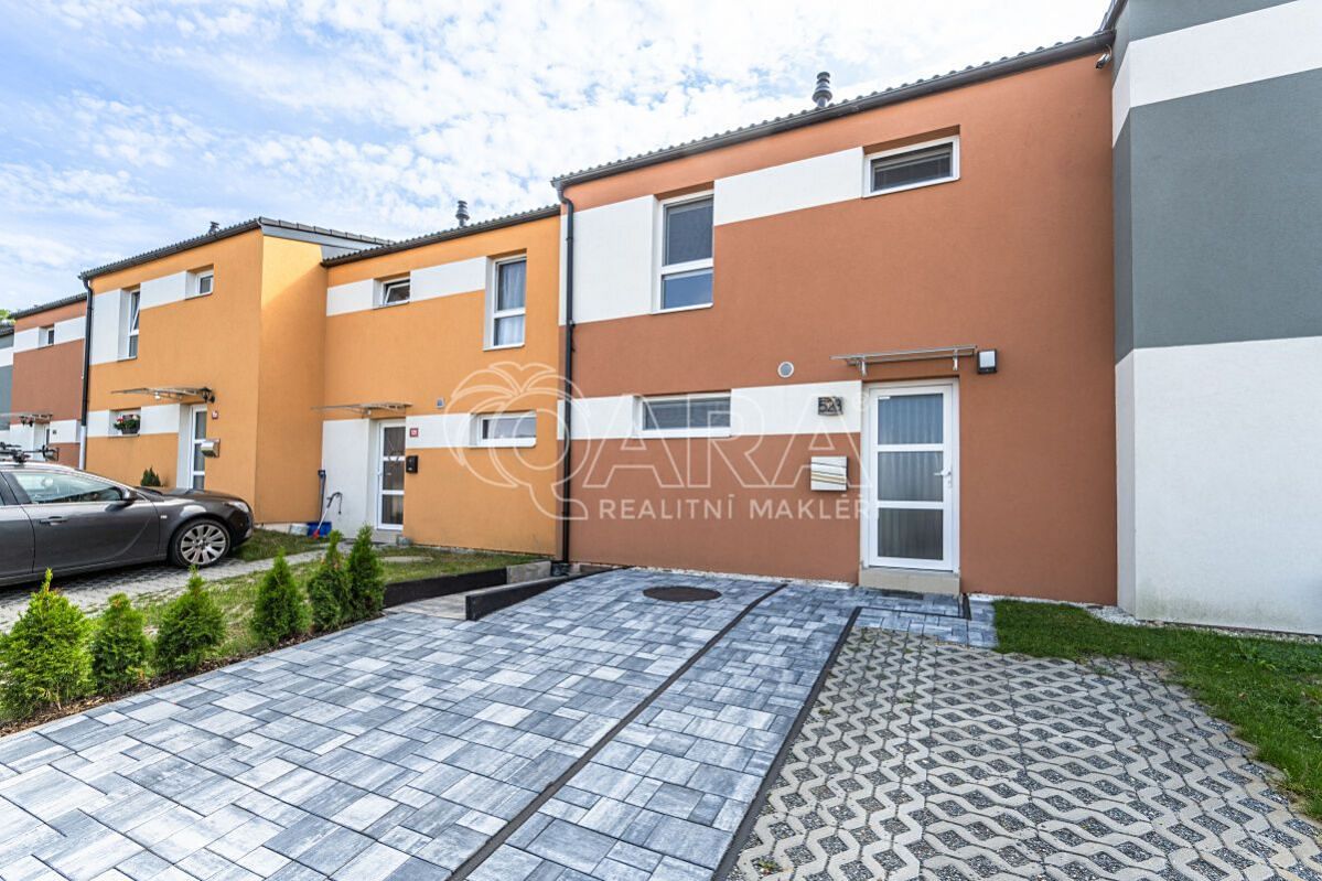 Pronájem rodinného domu 78 m², pozemek 157 m²