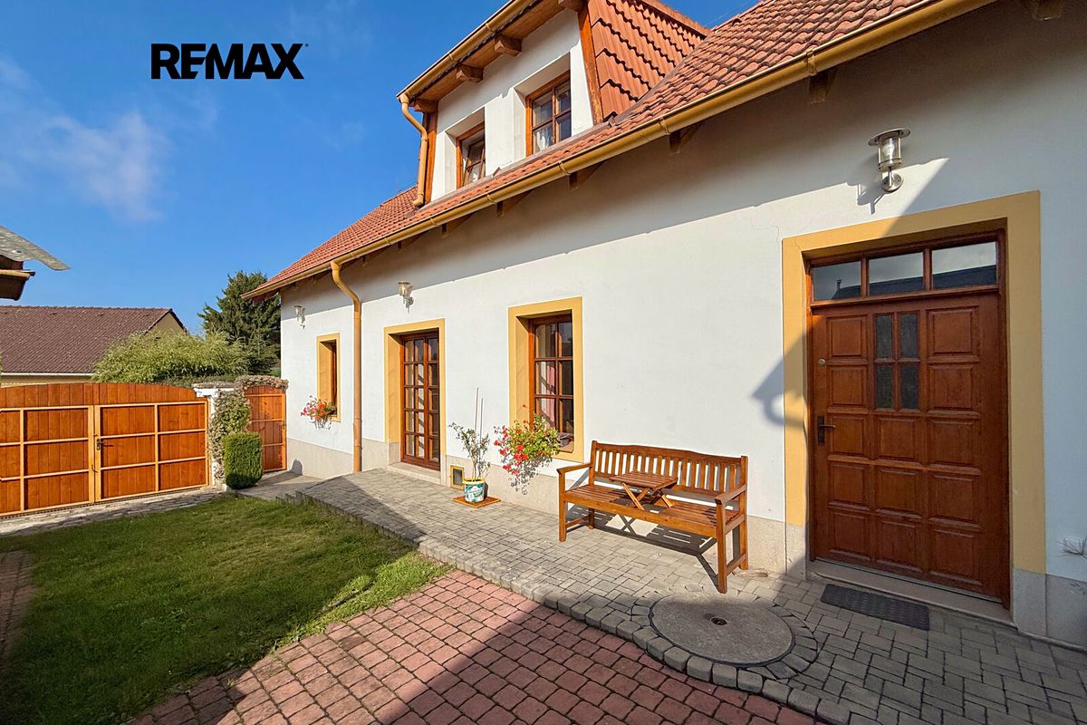 Pronájem bytu 3+1 85 m² – fotografie 4
