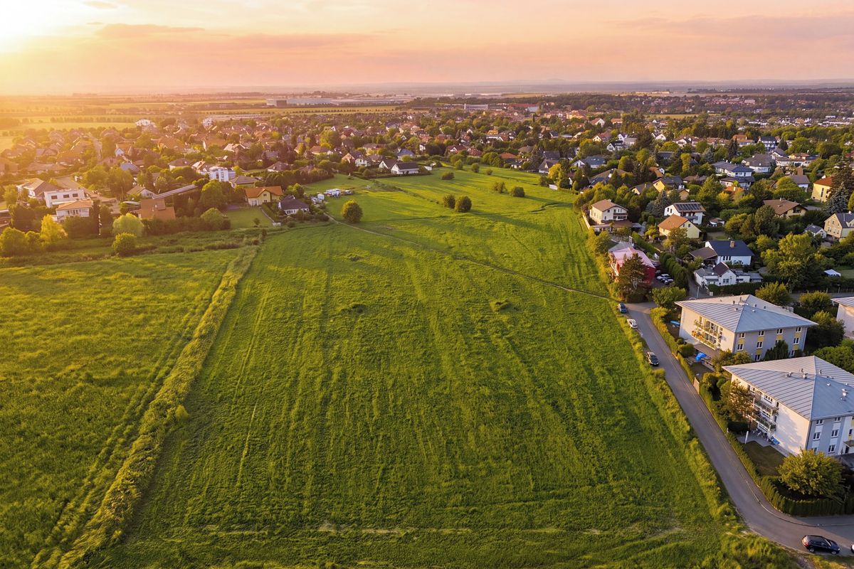 Prodej stavebního pozemku 800 m² – fotografie 3