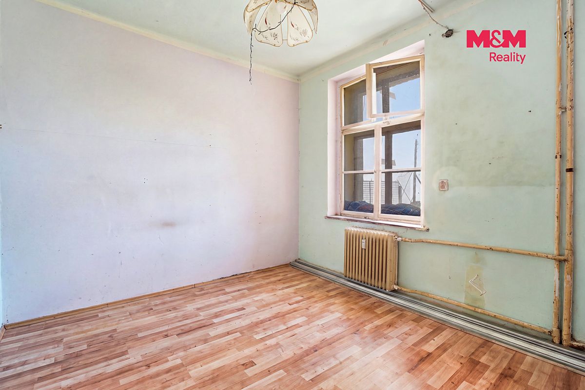 Prodej rodinného domu 120 m², pozemek 140 m² – fotografie 3