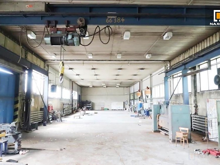 Pronájem komerčního prostoru, 748 m² (1 z 13)