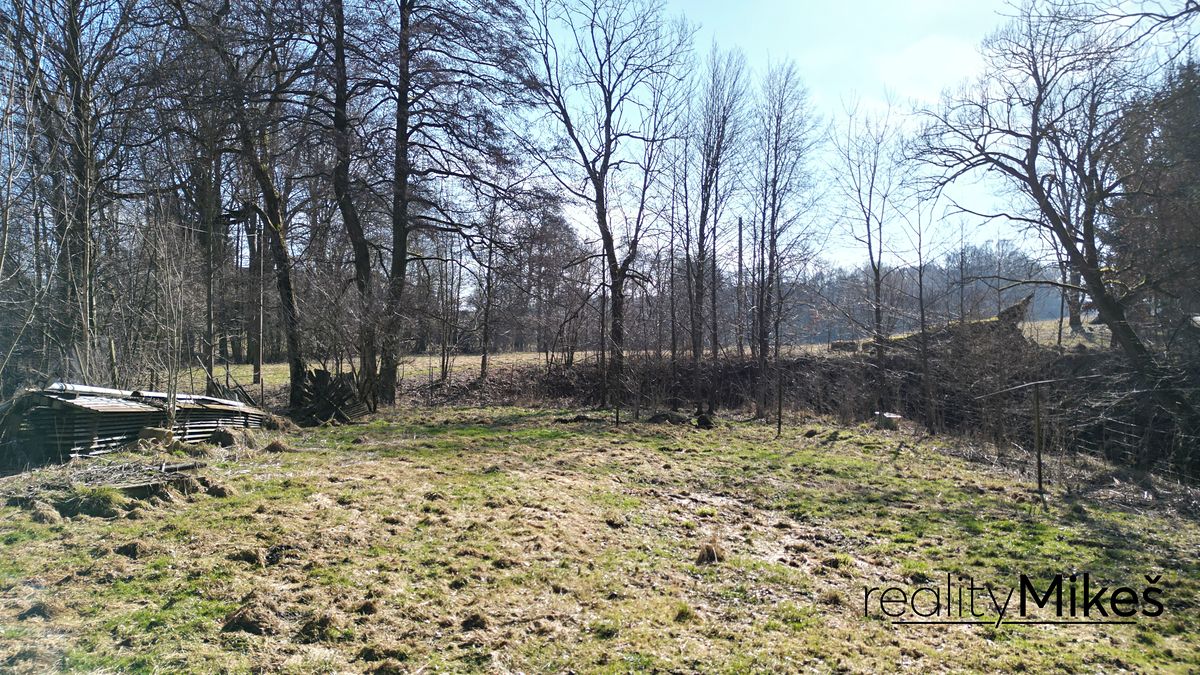 Prodej stavebního pozemku 2359 m² – fotografie 2