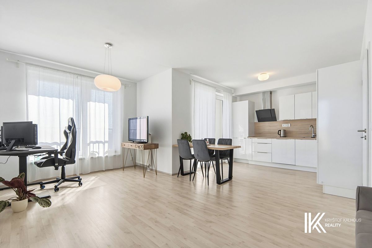 Prodej bytu 2+kk 65 m² – fotografie 2