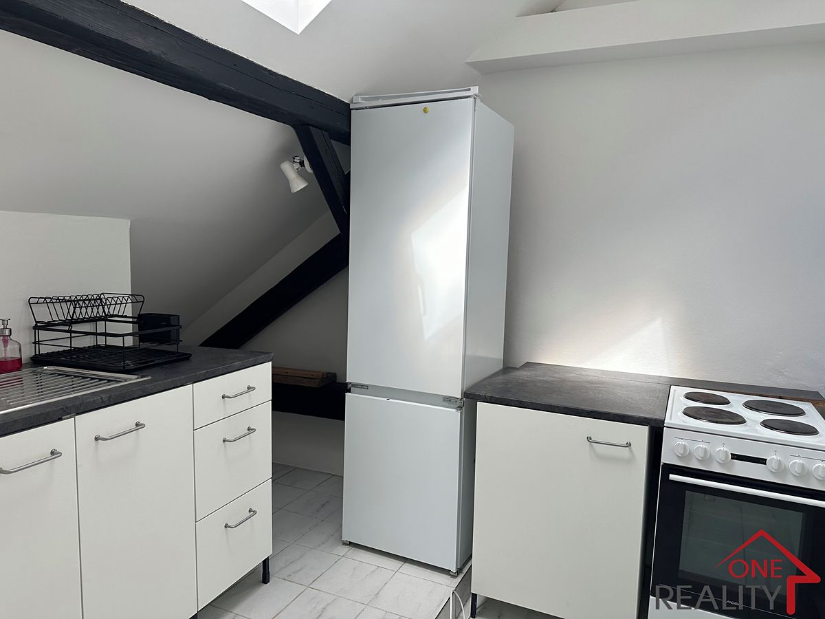 Pronájem bytu 3+1 90 m²