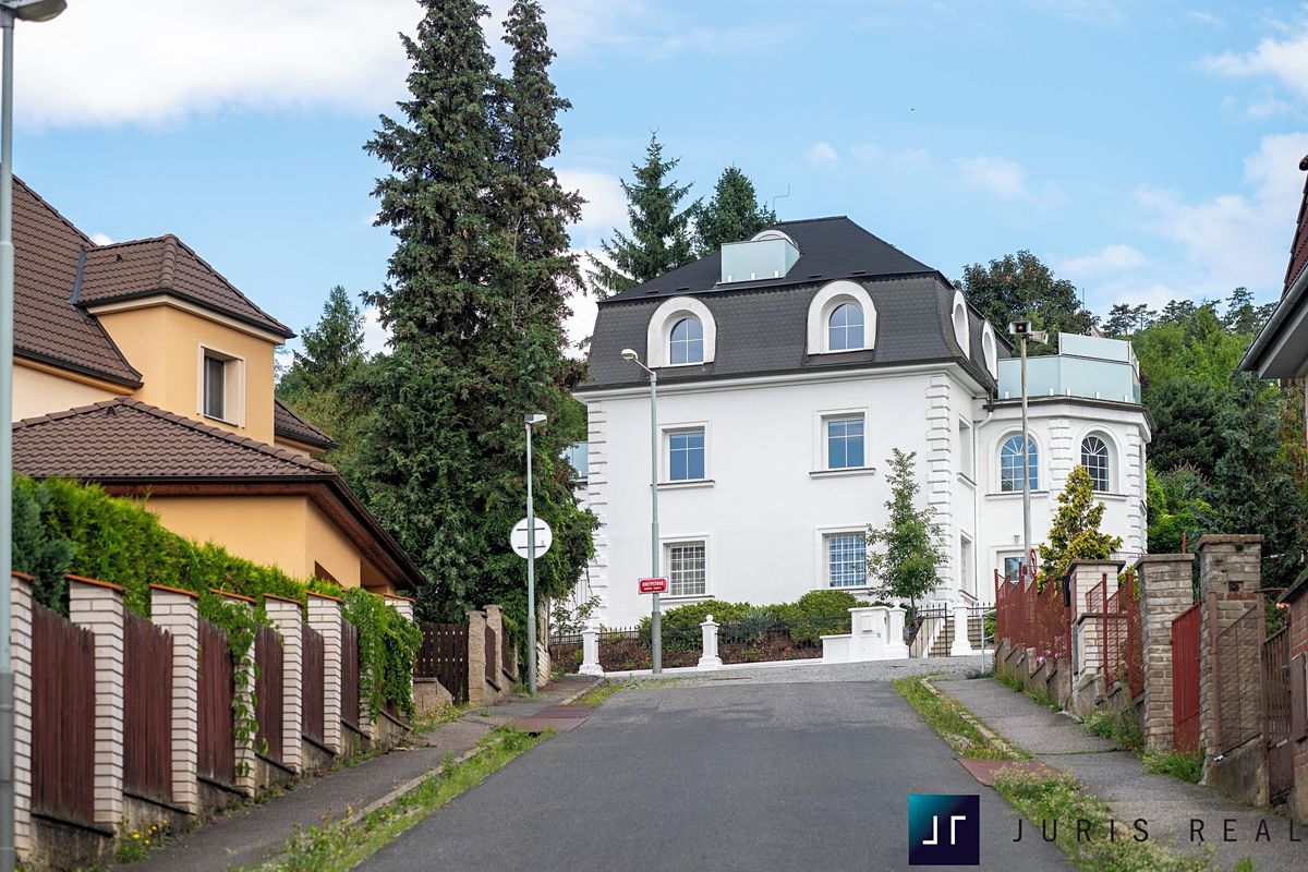 Prodej vily 338 m², pozemek 479 m² – fotografie 5