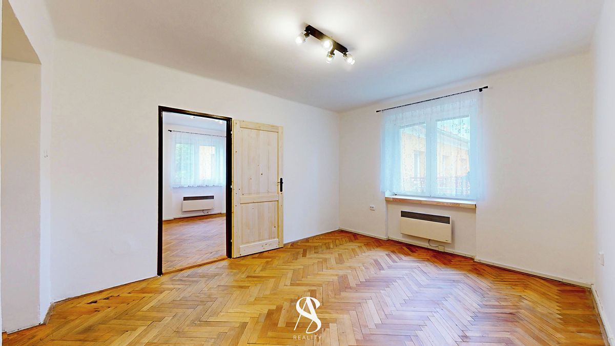 Pronájem bytu 2+kk 50 m² – fotografie 3