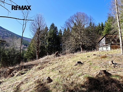 Prodej  stavebního pozemku 7 880 m²