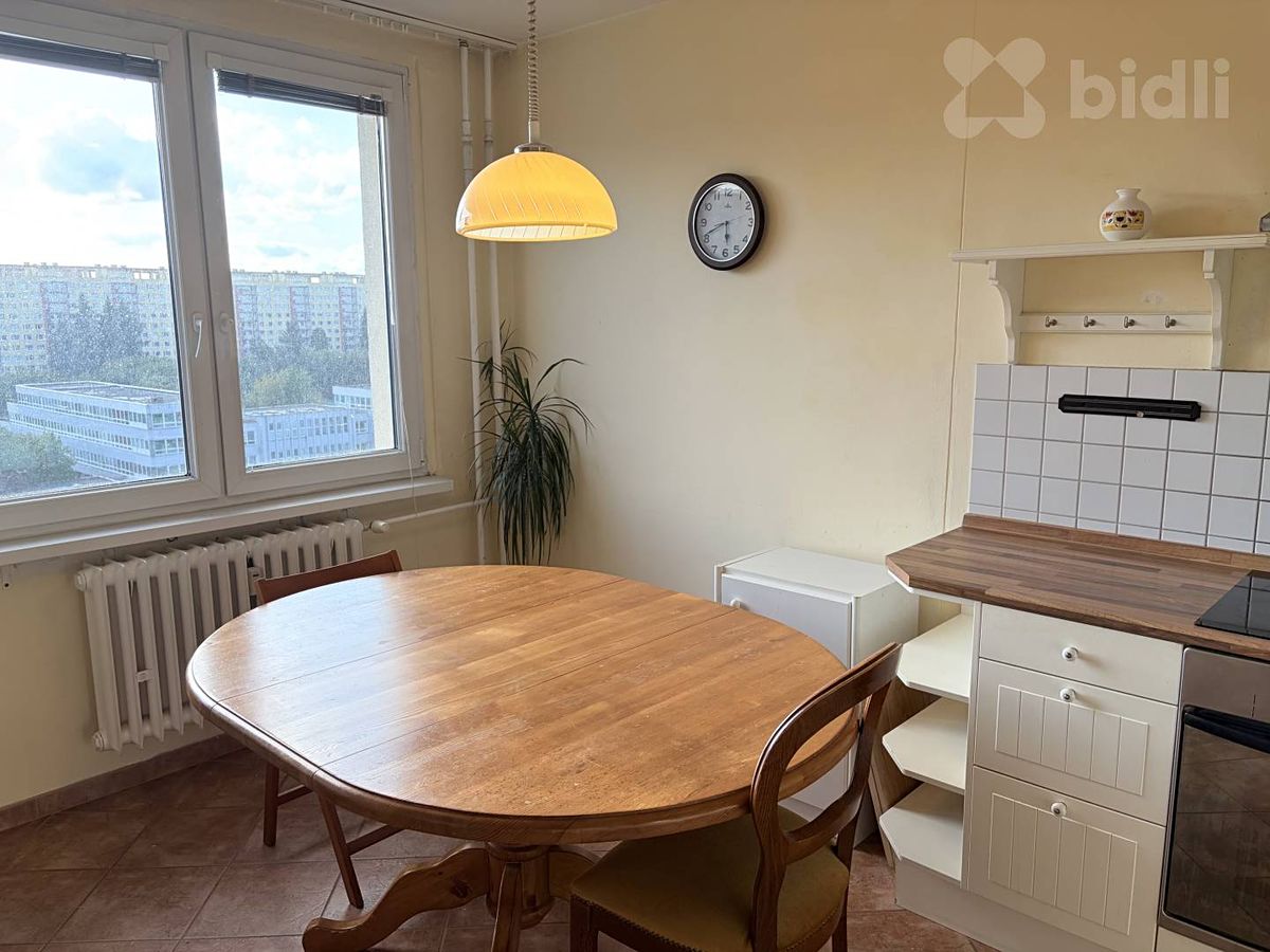 Pronájem bytu 3+1 70 m² – fotografie 4