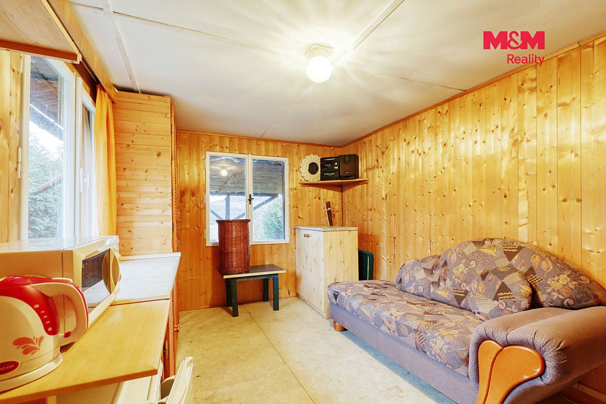 Prodej chaty 12 m², pozemek 321 m² – fotografie 2