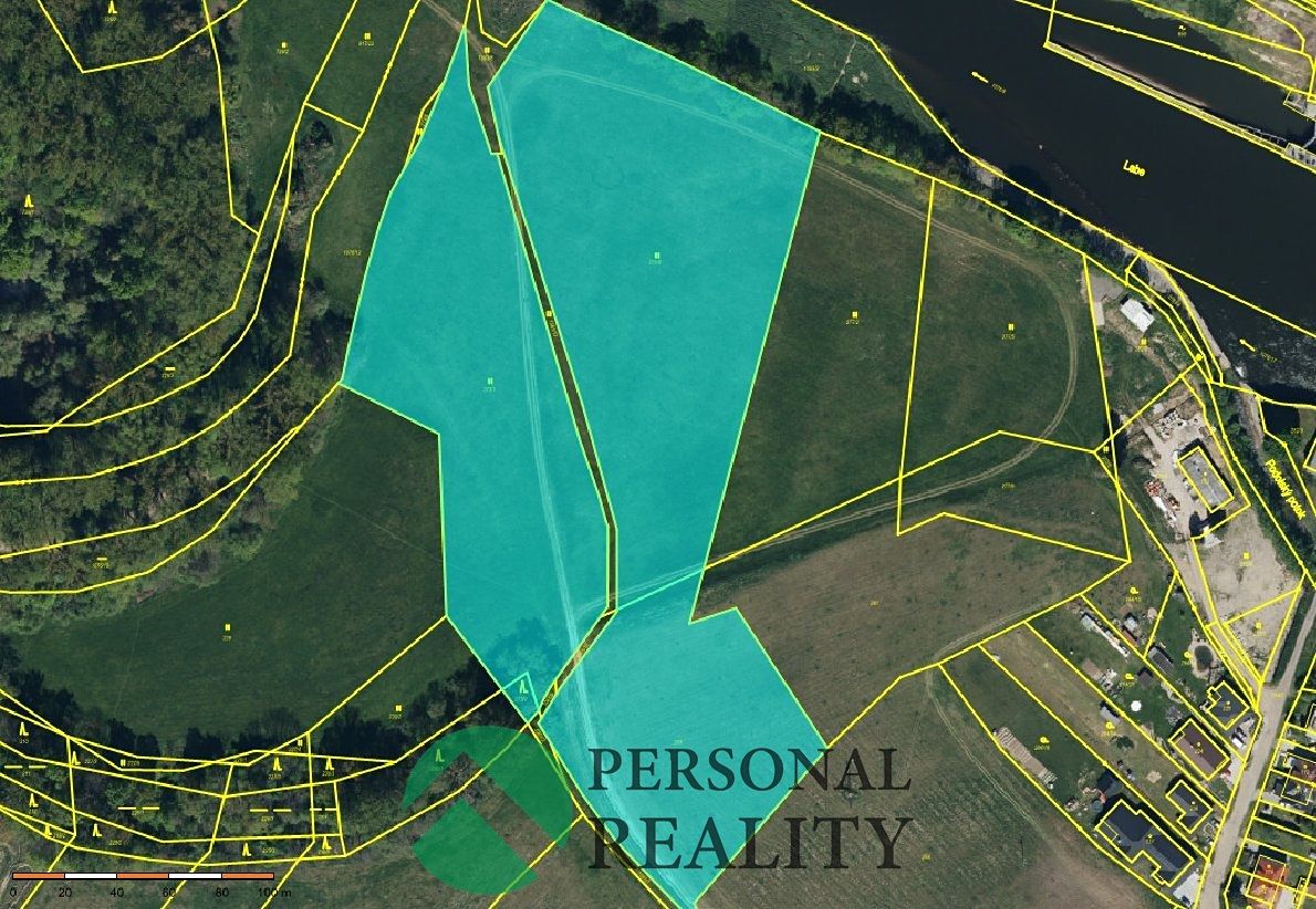 Prodej pole 39551 m²