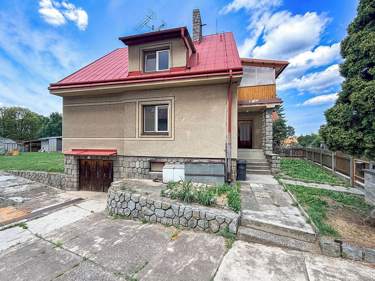 Prodej rodinného domu 150 m², pozemek 793 m² – fotografie 3