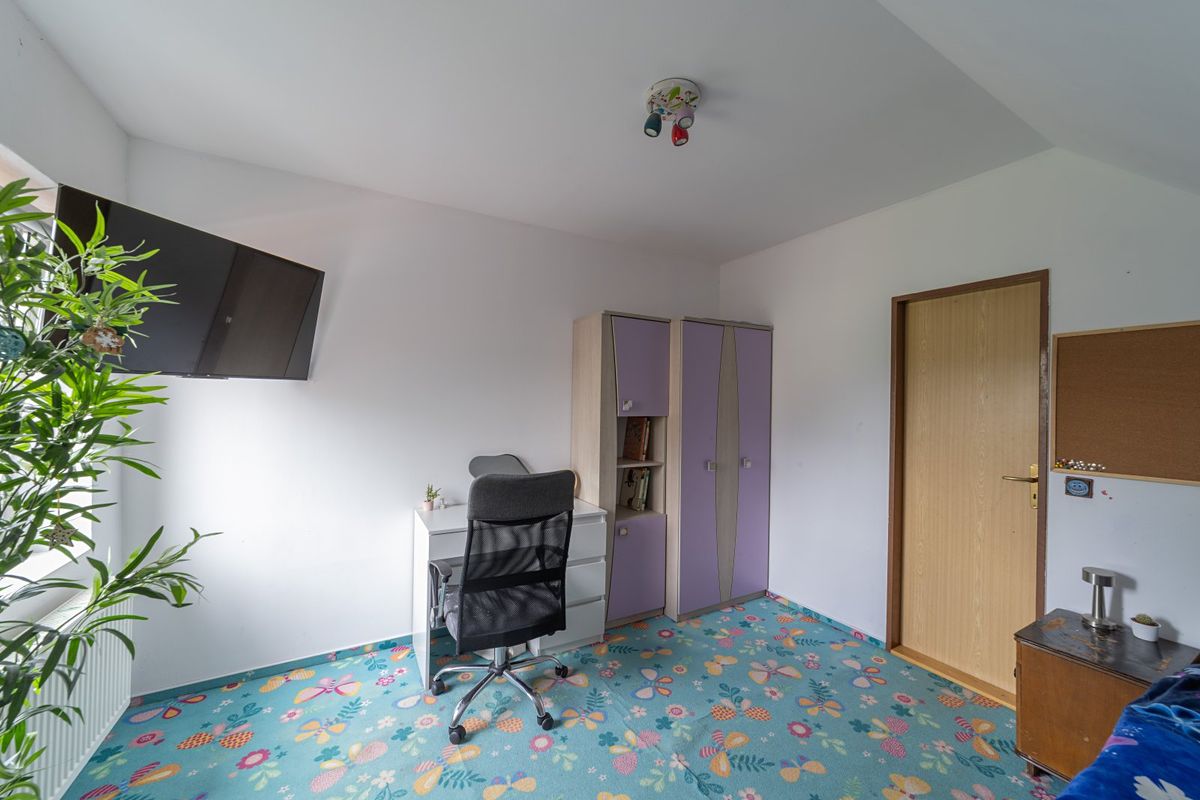 Prodej rodinného domu 113 m², pozemek 767 m² – fotografie 4