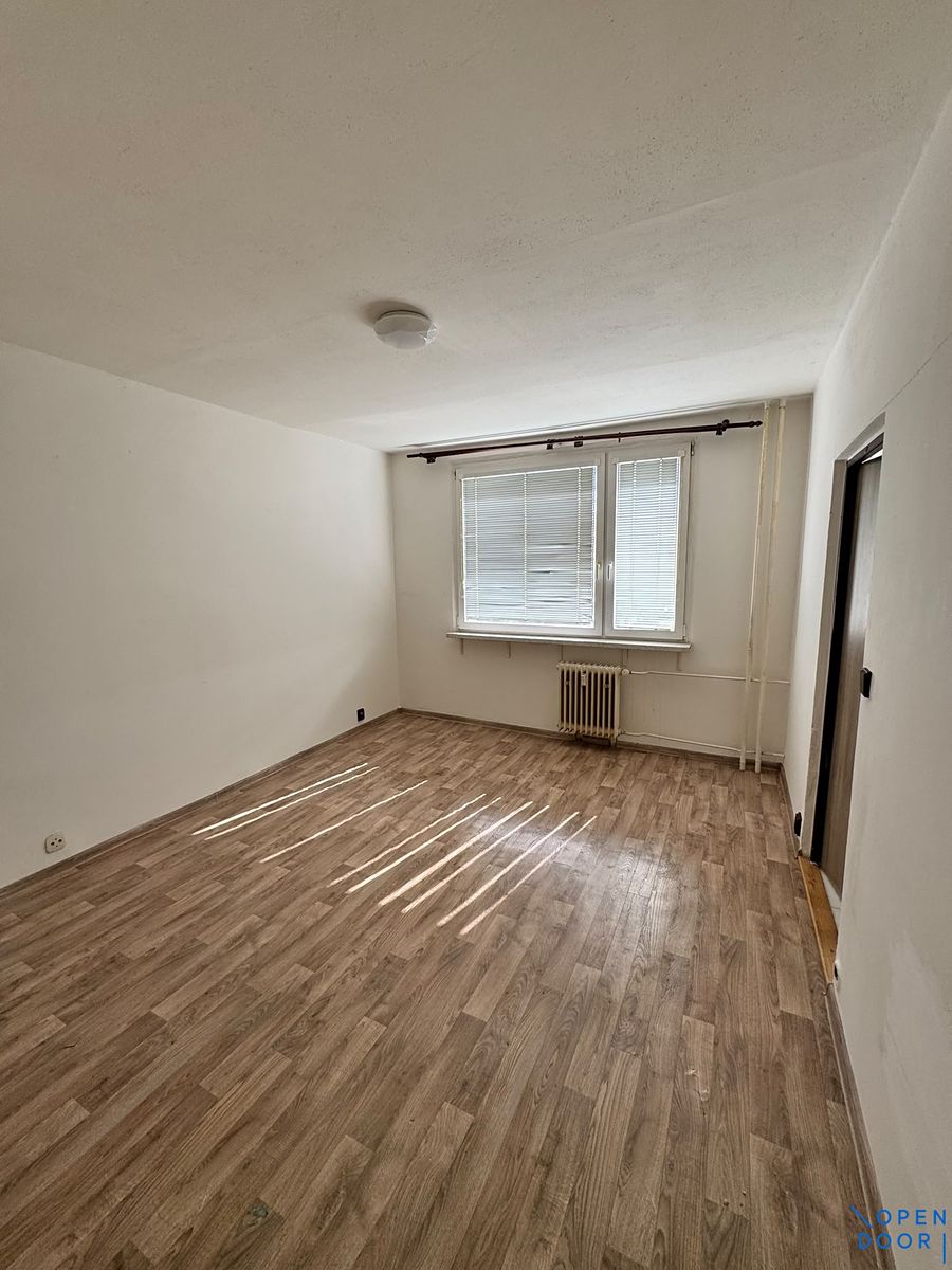 Pronájem bytu 1+1 36 m² – fotografie 2