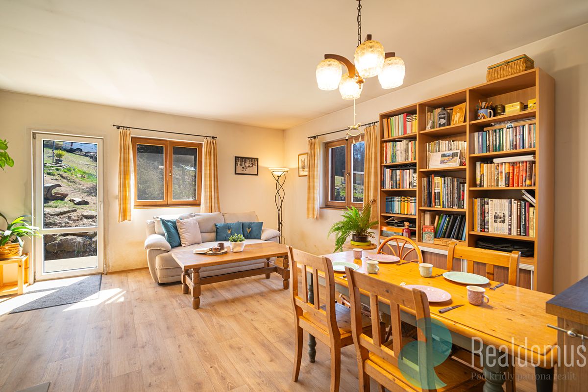Prodej rodinného domu 130 m², pozemek 60289 m² – fotografie 4