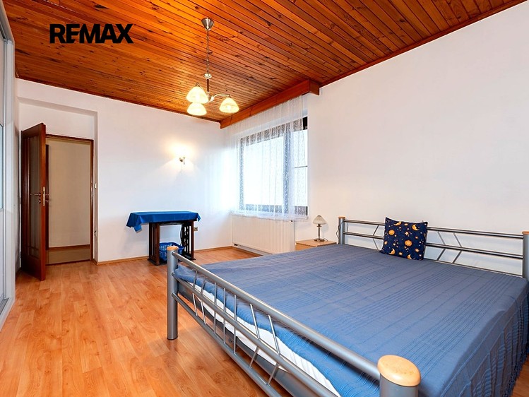 Будинок на продаж, 200 м² (15 з 25)