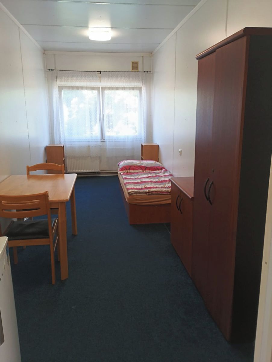 Pronájem bytu pokoje 13 m²