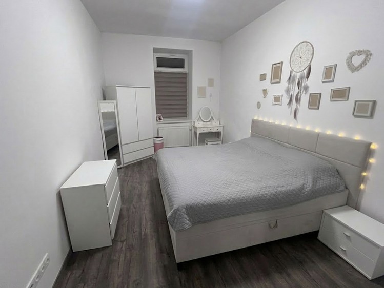 Prodej bytu 2+1, 66 m² (7 z 12)