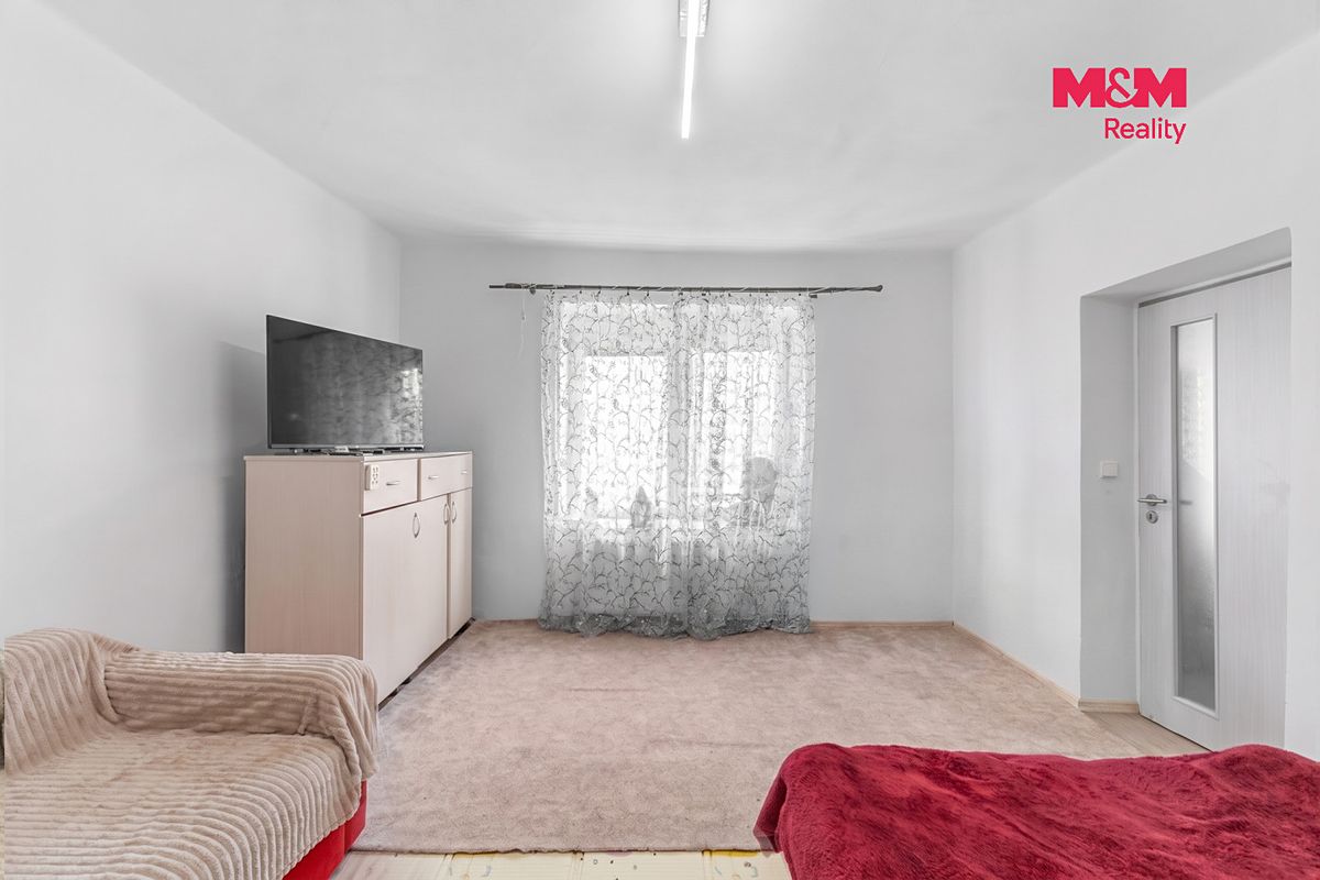 Prodej rodinného domu 161 m², pozemek 207 m² – fotografie 3