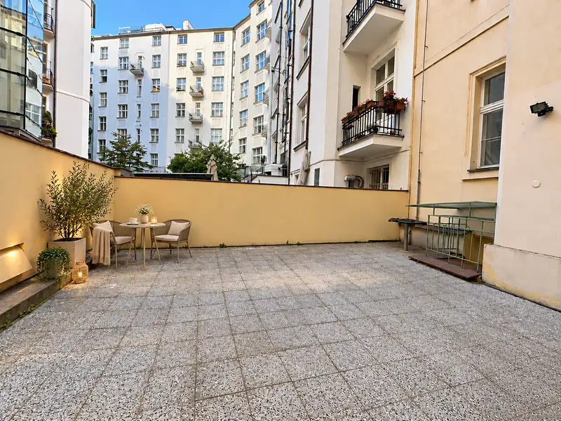 Pronájem obchodního prostoru 22 m², Praha – náhled fotky 2