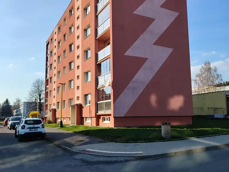 Prodej bytu 3+1 70 m², Jižní, Stráž pod Ralskem, okres Česká Lípa