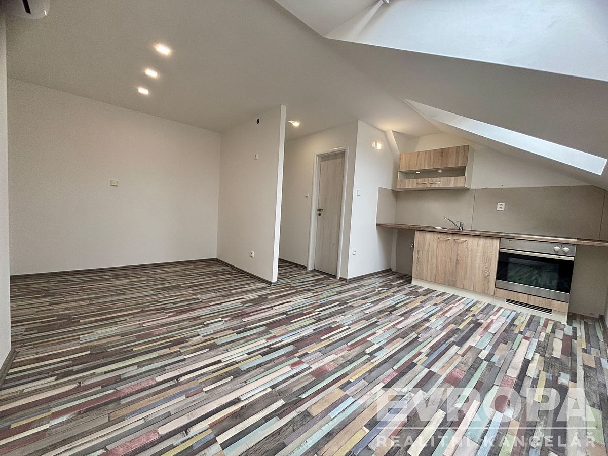 Pronájem bytu 1+kk 23 m²